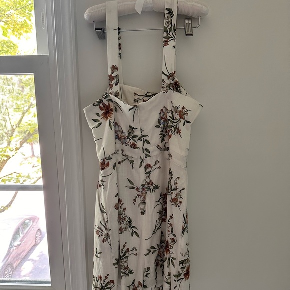 Floral Romper - Picture 2 of 7